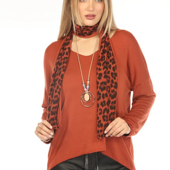 Rust Top With Leopard Print Scarf - Picture 6 of 16